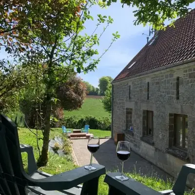 Gîte des Pommiers avec terrain de pétanque