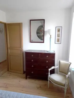 Coin salon dans l'établissement Gîte de la lanterne