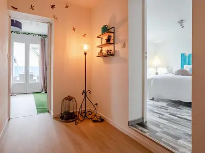 Un ou plusieurs lits dans un hébergement de l'établissement Holiday Home La Villa bleue by Interhome