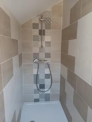 Salle de bains dans l'établissement L'Avoynette