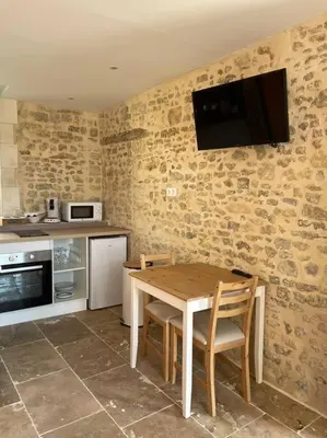 Cuisine ou kitchenette dans l'établissement Studio Ruben
