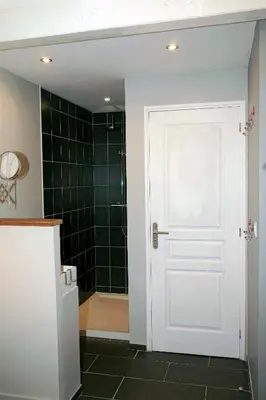 Salle de bains dans l'établissement Le Caribou d'Eva
