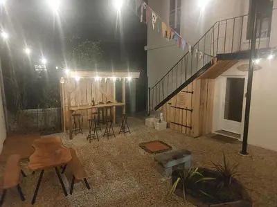 Balcon ou terrasse dans l'établissement La Cigogne, moderne, spacieux et bien placé