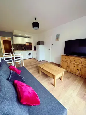 Cuisine ou kitchenette dans l'établissement Calme et arborée proche de la plage