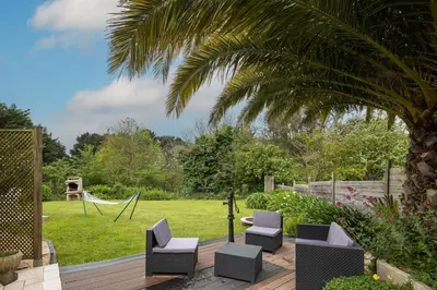 Jardin de l'établissement Le clos de la Roche Angevin - Charmante maison 6 voyageurs
