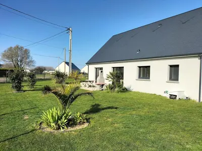 Jardin de l'établissement maison neuve a 1 km de la plage