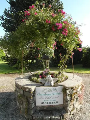 Jardin de l'établissement La Clef Dort
