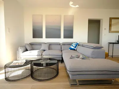 Coin salon dans l'établissement Le pavillon d'Eole-loft vue mer exceptionnelle