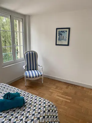 Un ou plusieurs lits dans un hébergement de l'établissement Superbe appartement F2 refait à neuf plein centre