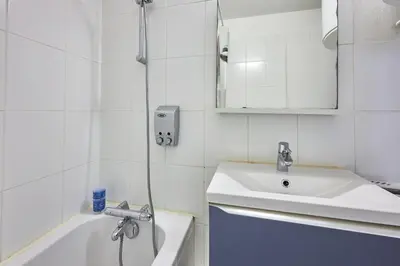 Salle de bains dans l'établissement Galys - Appt à 1 km de la plage
