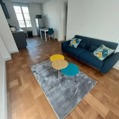 Appartemement F2 refait à neuf hyper centre