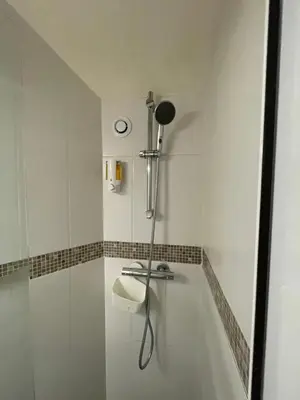 Salle de bains dans l'établissement Halte entre Terre et Mer à Bayeux