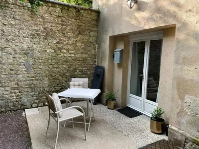 Terrasse ou espace extérieur de l'établissement Halte entre Terre et Mer à Bayeux