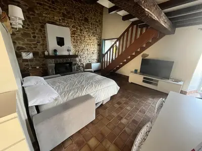 Télévision ou salle de divertissement dans l'établissement SCIOTOT-BORD DE MER - LA GRANGE