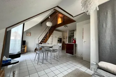 Cuisine ou kitchenette dans l'établissement Charming cocoon