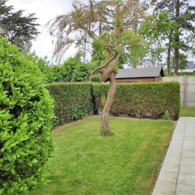 Jardin de l'établissement Baie du Mont Saint Michel - Maison Bord de Mer