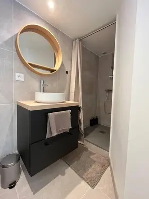 Salle de bains dans l'établissement Studio Cosy centre historique