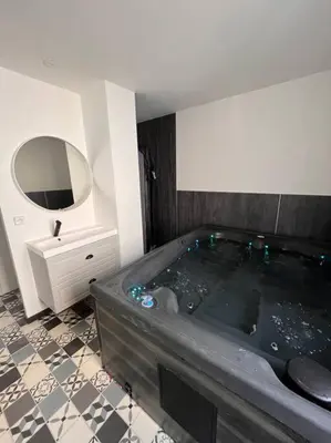 Plan de l'établissement Coin de paradis avec spa illimité en plein centre Avranches
