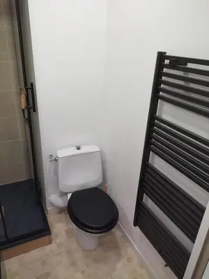 Salle de bains dans l'établissement Le triplex Côté plage plein Sud