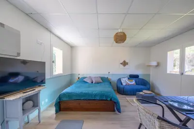 Un ou plusieurs lits dans un hébergement de l'établissement Marée Haute et Marée Basse - 1 Appartement et 1 Studio proche de la plage