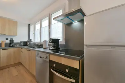 Cuisine ou kitchenette dans l'établissement Le Cotentin - Joli appt 2 chambres à Carentan