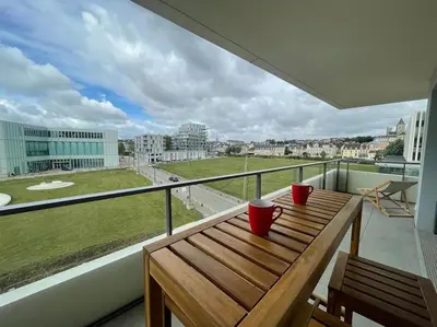 Balcon ou terrasse dans l'établissement Presqu'île, appartement neuf avec balcon, salle de gym et parking