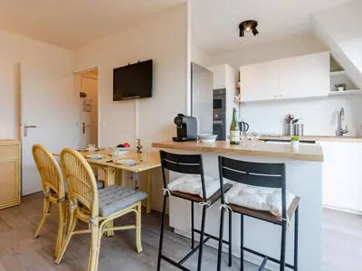 Cuisine ou kitchenette dans l'établissement Apartment Eurydice by Interhome
