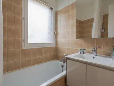 Salle de bains dans l'établissement Holiday Home Les Sylvestres-6 by Interhome