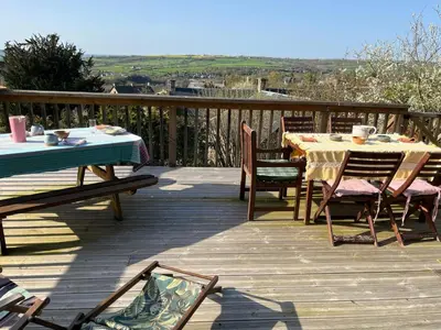 Balcon ou terrasse dans l'établissement Chalet des Roches Roche d'Oëtre Suisse Normande