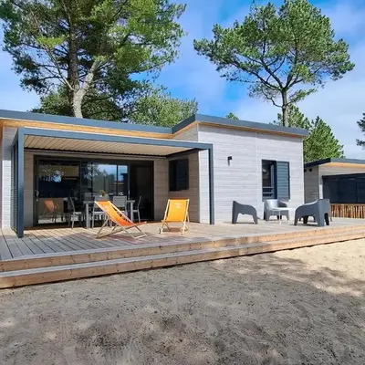 Chalet standing