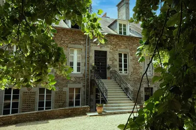 Plan de l'établissement Historic manoir in Vire Normandy elegance in a semi-rural setting ideal for groups and families