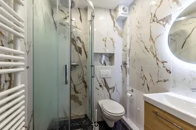 Salle de bains dans l'établissement Azul - Maison avec jardin à 200m de la plage