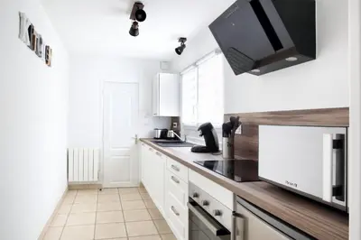 Cuisine ou kitchenette dans l'établissement La Saline - Second Souffle - Cherbourg