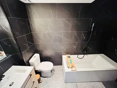 Salle de bains dans l'établissement La Léopoldine