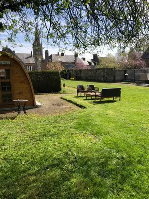 Jardin de l'établissement BnB@23
