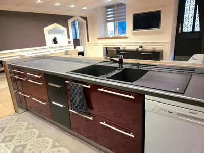 Cuisine ou kitchenette dans l'établissement Logement Moderne & Spacieux au cœur de CAEN