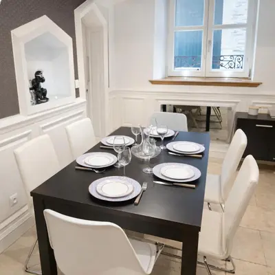 Coin salon dans l'établissement Logement Moderne & Spacieux au cœur de CAEN