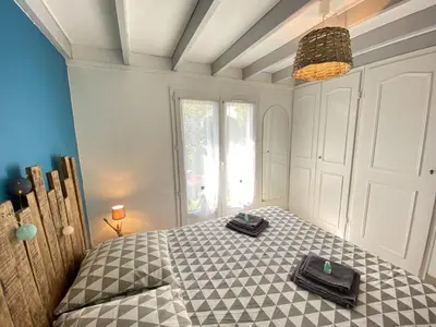 Un ou plusieurs lits dans un hébergement de l'établissement Holiday Home in Carteret near Dunes & Beach