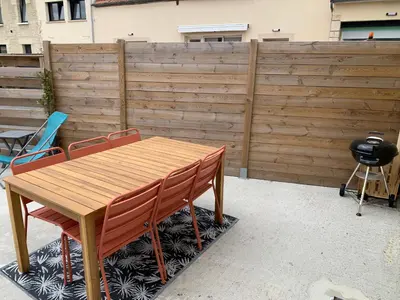 Terrasse ou espace extérieur de l'établissement Maison au calme - entre Caen et la mer