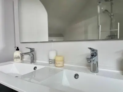 Salle de bains dans l'établissement Chez Gab n' Ju by Melrose