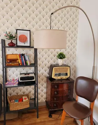 Bibliothèque dans la maison de vacances