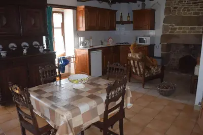 Plan de l'établissement La Forêt Auvray - Maison de campagne