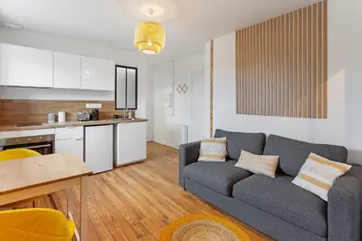 Cuisine ou kitchenette dans l'établissement Esprit cabane en bord de mer !