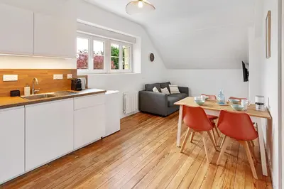 Cuisine ou kitchenette dans l'établissement L'Escale de la baie !