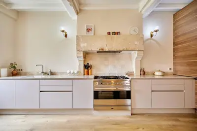 Cuisine ou kitchenette dans l'établissement Maison Maliott