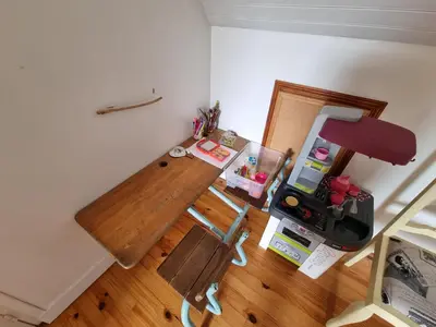 Cuisine ou kitchenette dans l'établissement Une petite maison du Rozel - gite tout confort