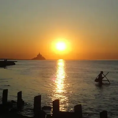 Cabane de douanier en baie du Mont Saint Michel hébergement insolite
