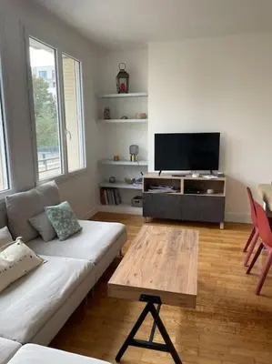 Télévision ou salle de divertissement dans l'établissement Appartement 3 Chambres lumineux Caen hyper CENTRE