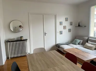 Coin salon dans l'établissement Appartement 3 Chambres lumineux Caen hyper CENTRE