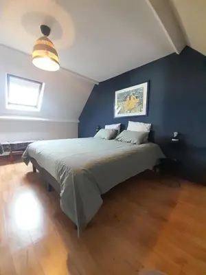 Un ou plusieurs lits dans un hébergement de l'établissement Le bon plan entre Caen et la mer ** Draps et ménage inclus !**